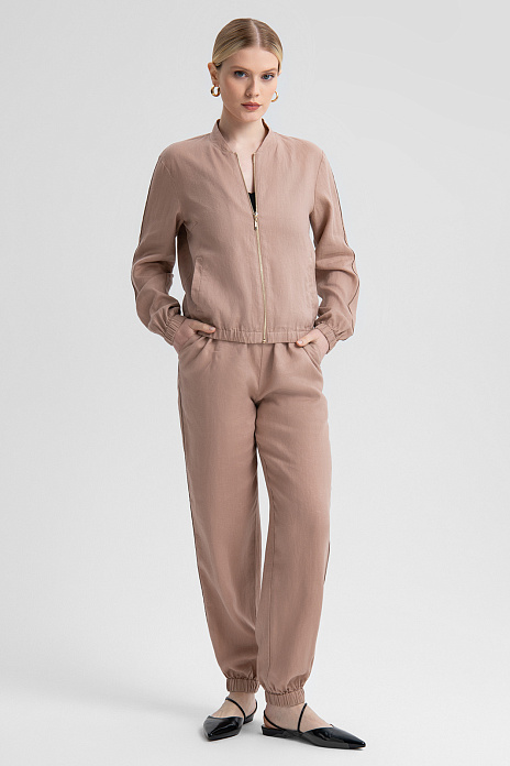 Костюм изо льна, цвет 